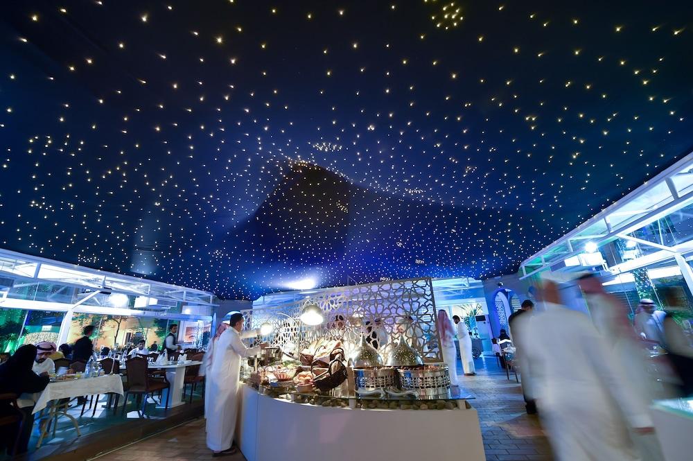 Carlton Al Moaibed Hotel Даммам Екстер'єр фото The tent